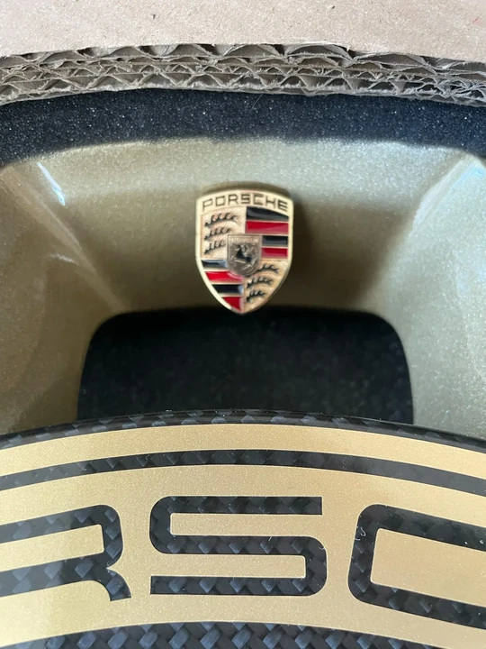 Porsche 911 - Image 14 of 18