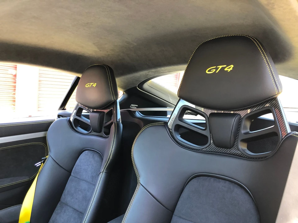 2016 Porsche 981 Cayman GT4 - Image 3 of 11