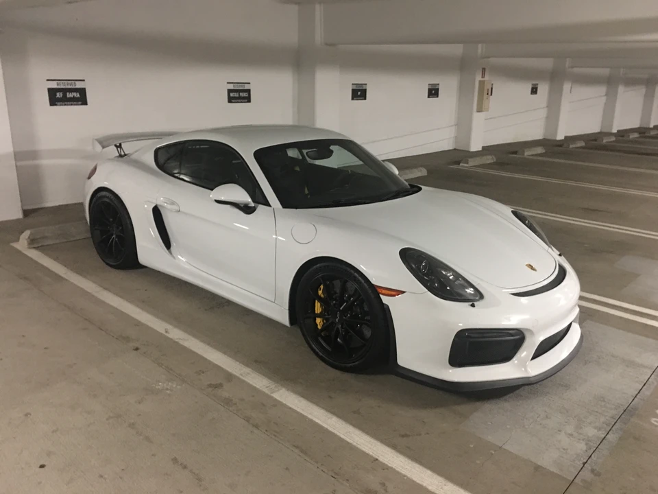 2016 Porsche 981 Cayman GT4 - Image 3 of 4