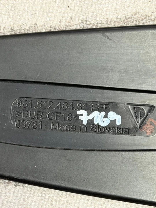 2014 Parts & Memorabilia Bodywork - Image 3 of 5
