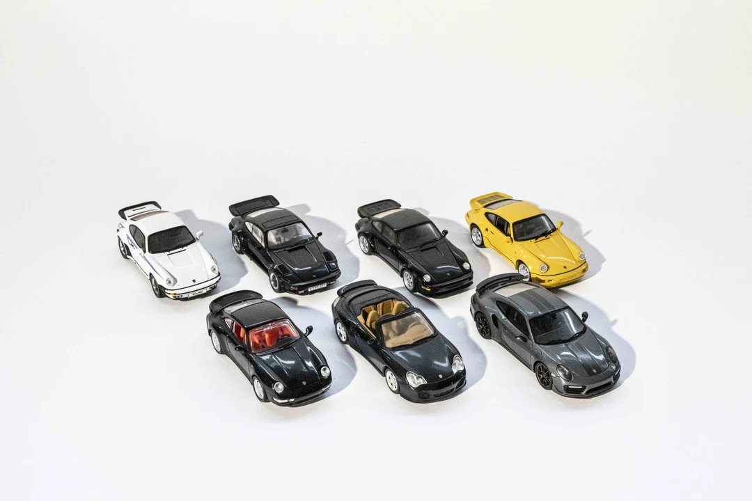 9999 Porsche - Image 15 of 31