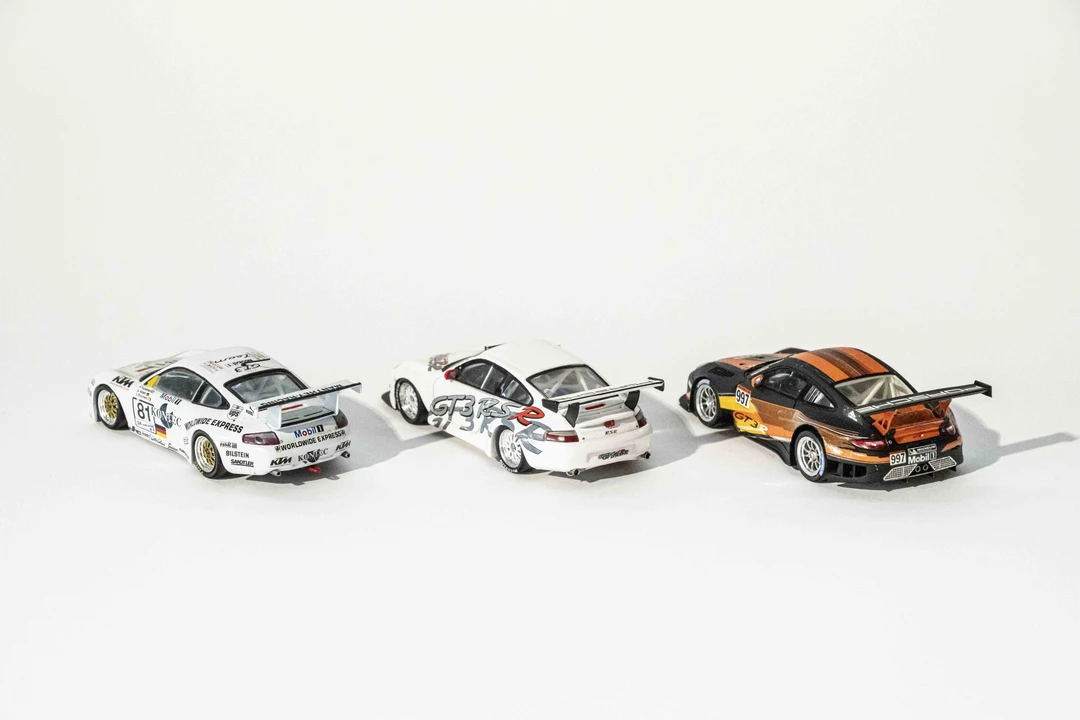 9999 Porsche - Image 5 of 31