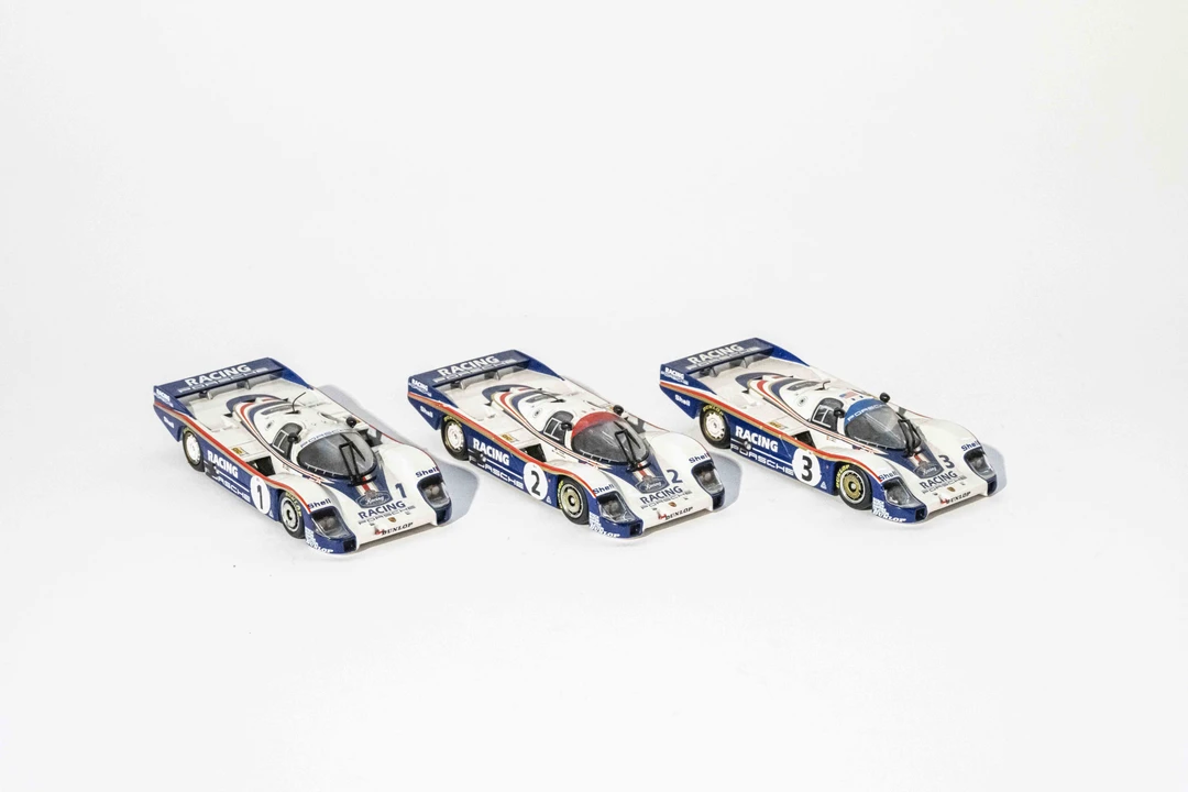 9999 Porsche - Image 23 of 31