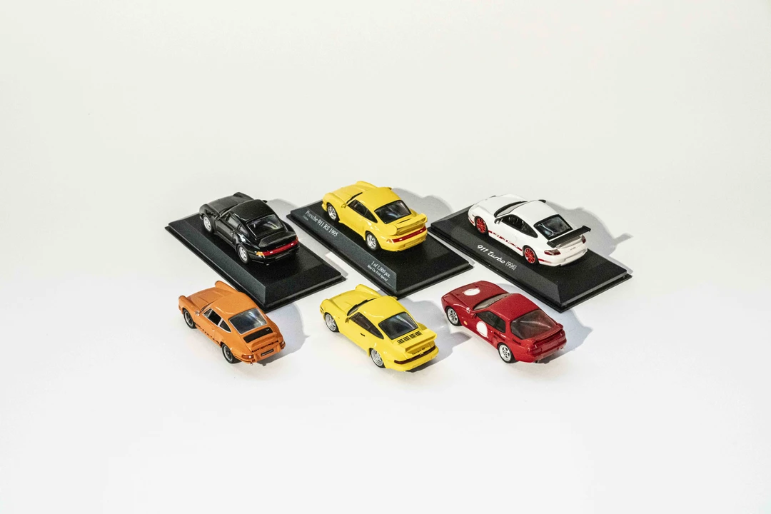 9999 Porsche - Image 7 of 31