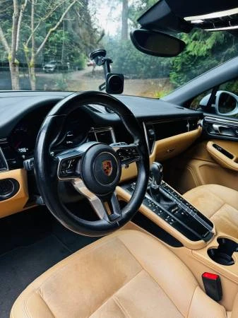 2017 Porsche Macan - Image 5 of 10