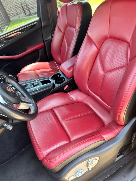 2017 Porsche Macan - Image 2 of 4