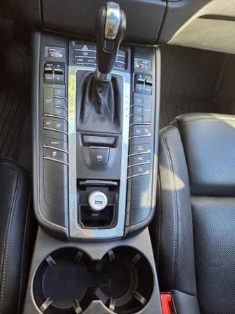 2018 Porsche Macan - Image 3 of 4