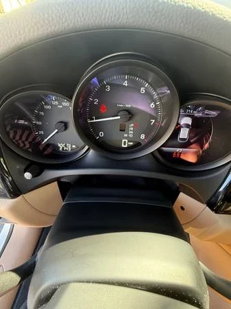 2023 Porsche Macan - Image 4 of 19