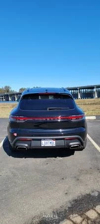 2023 Porsche Macan - Image 2 of 11