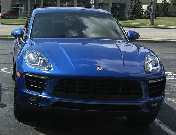 2017 Porsche Macan - Image 2 of 4