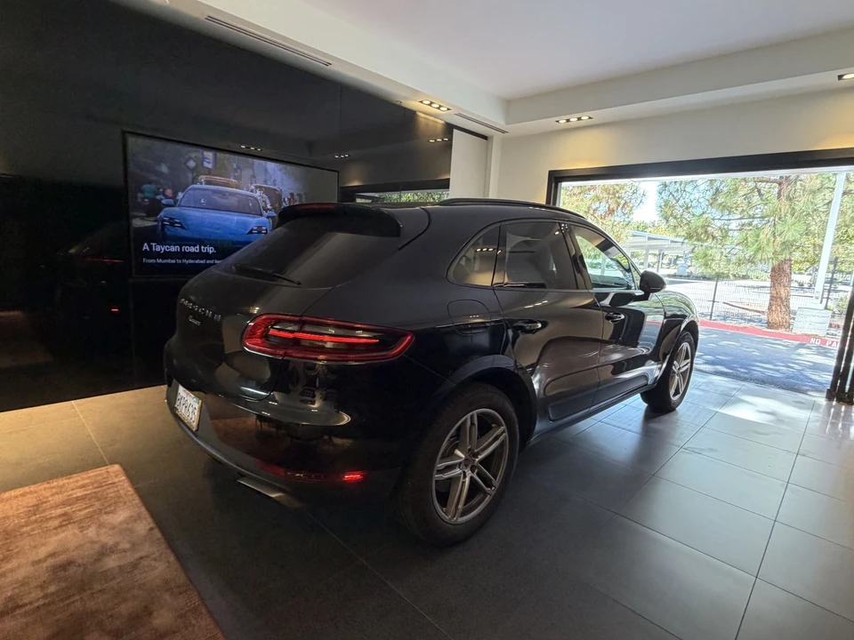 2018 Porsche Macan - Image 7 of 7
