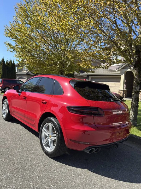 2017 Porsche Macan GTS - Image 6 of 13