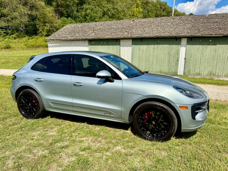 2020 Porsche Macan GTS - Image 25 of 31