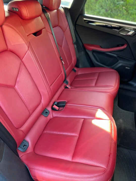 2017 Porsche Macan GTS - Image 8 of 8