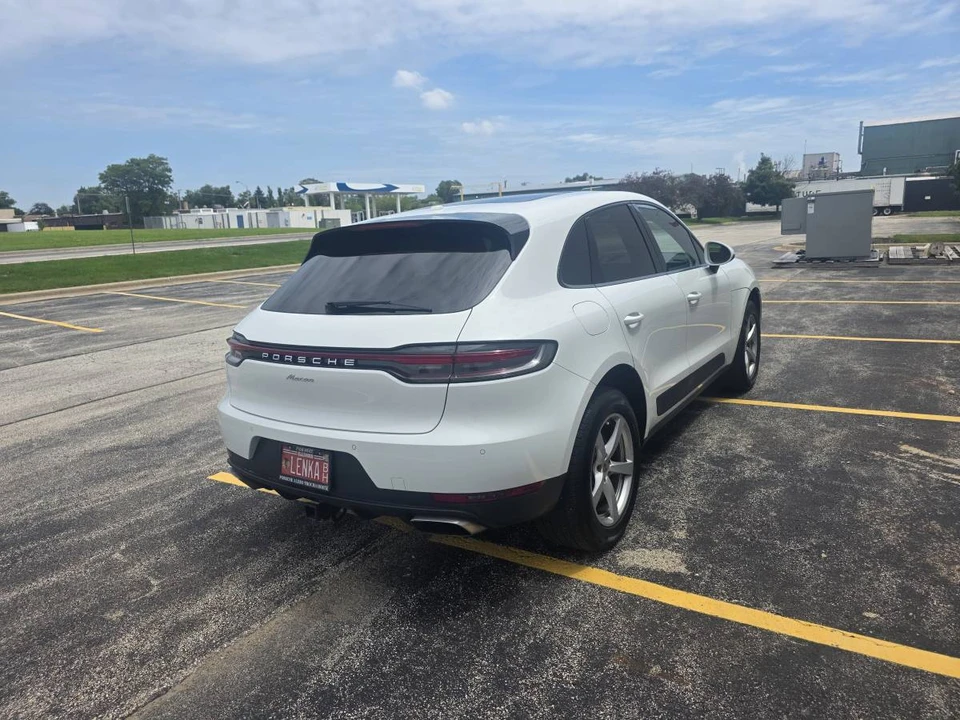 2019 Porsche Macan - Image 2 of 9