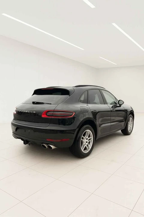 2015 Porsche Macan S - Image 2 of 8