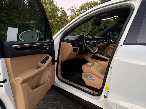 2018 Porsche Macan S - Image 10 of 21