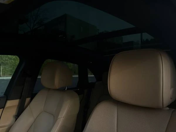 2018 Porsche Macan S - Image 19 of 21