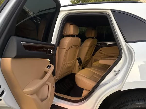 2018 Porsche Macan S - Image 20 of 21