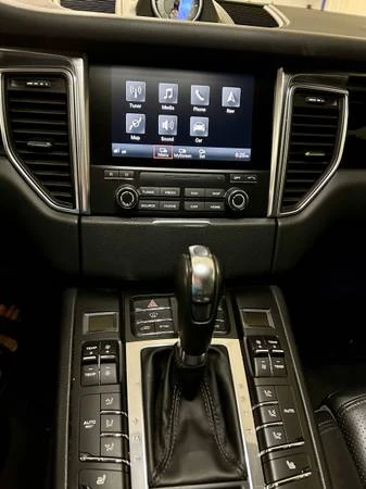 2018 Porsche Macan S - Image 7 of 14