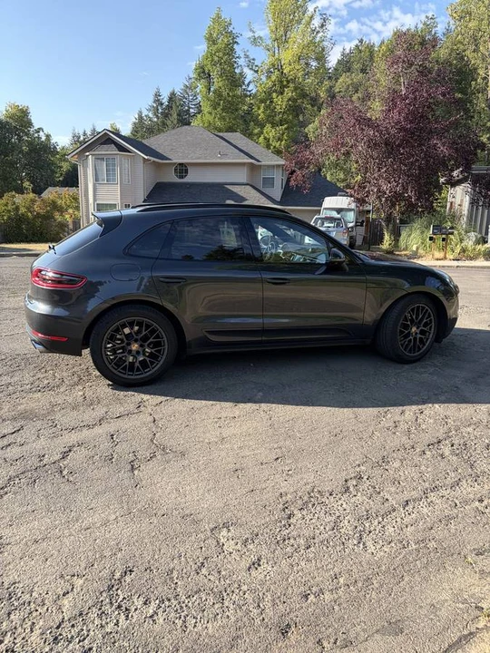 2018 Porsche Macan S - Image 17 of 21