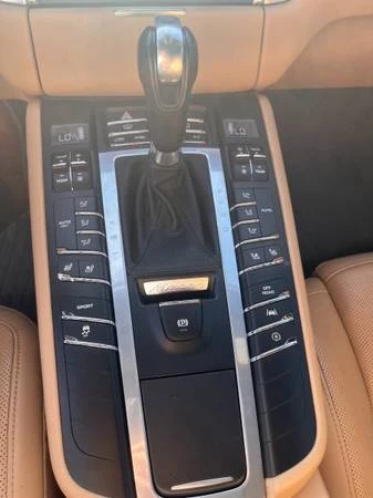 2018 Porsche Macan S - Image 13 of 17