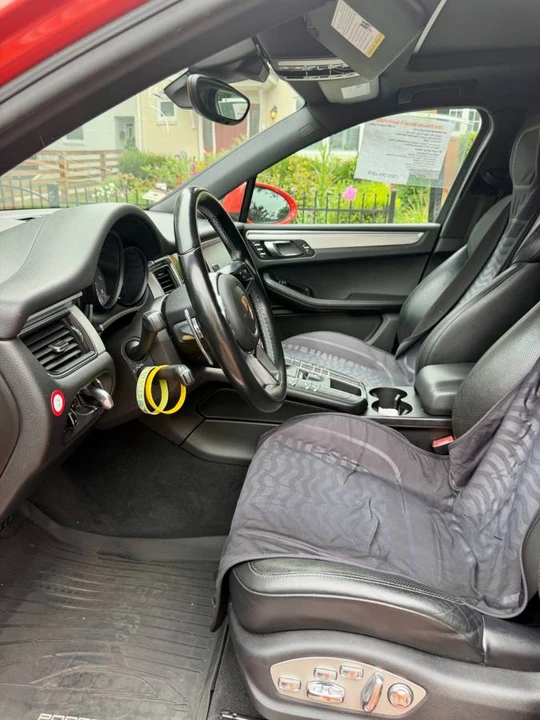 2018 Porsche Macan S - Image 8 of 9