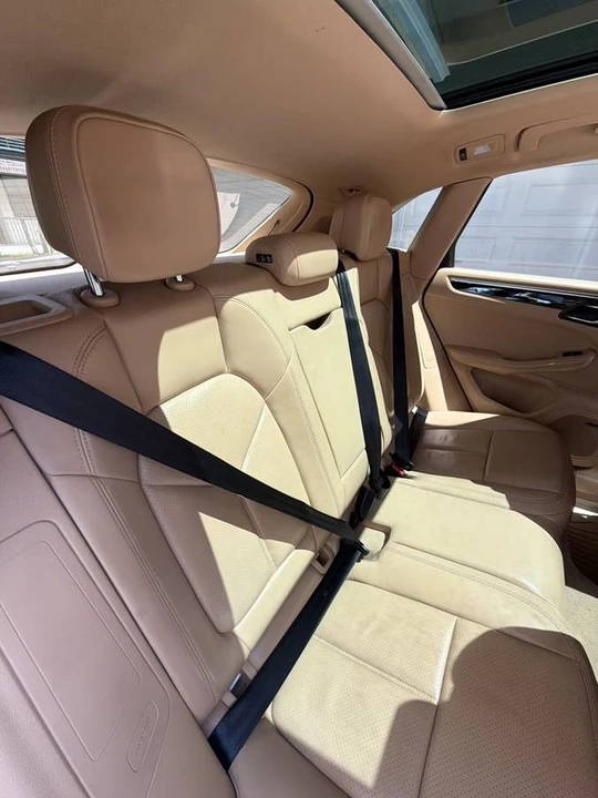 2015 Porsche Macan S - Image 9 of 14