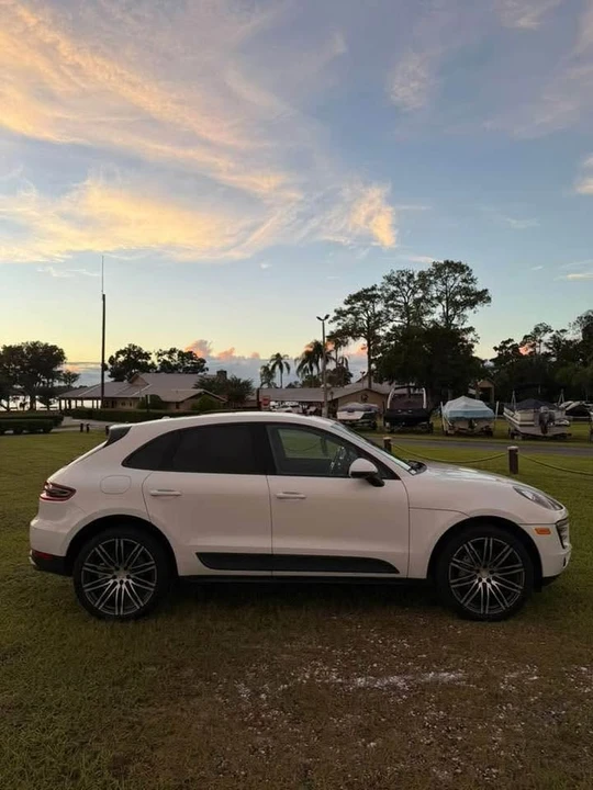 Porsche Macan S - Image 6 of 10