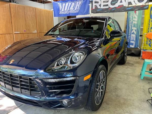 2018 Porsche Macan - Image 6 of 9