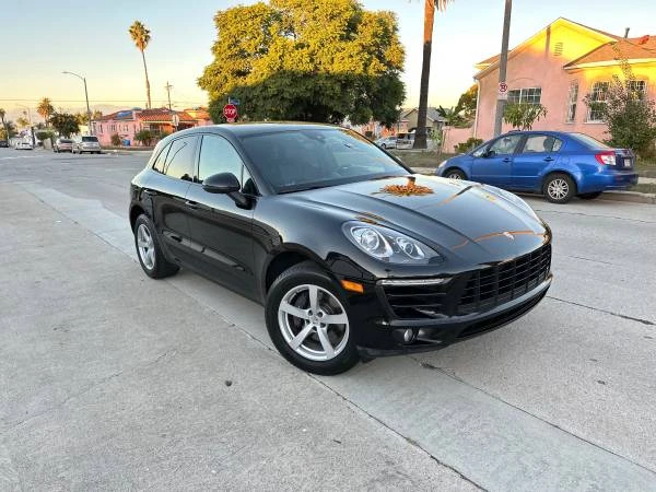 2018 Porsche Macan - Image 2 of 21