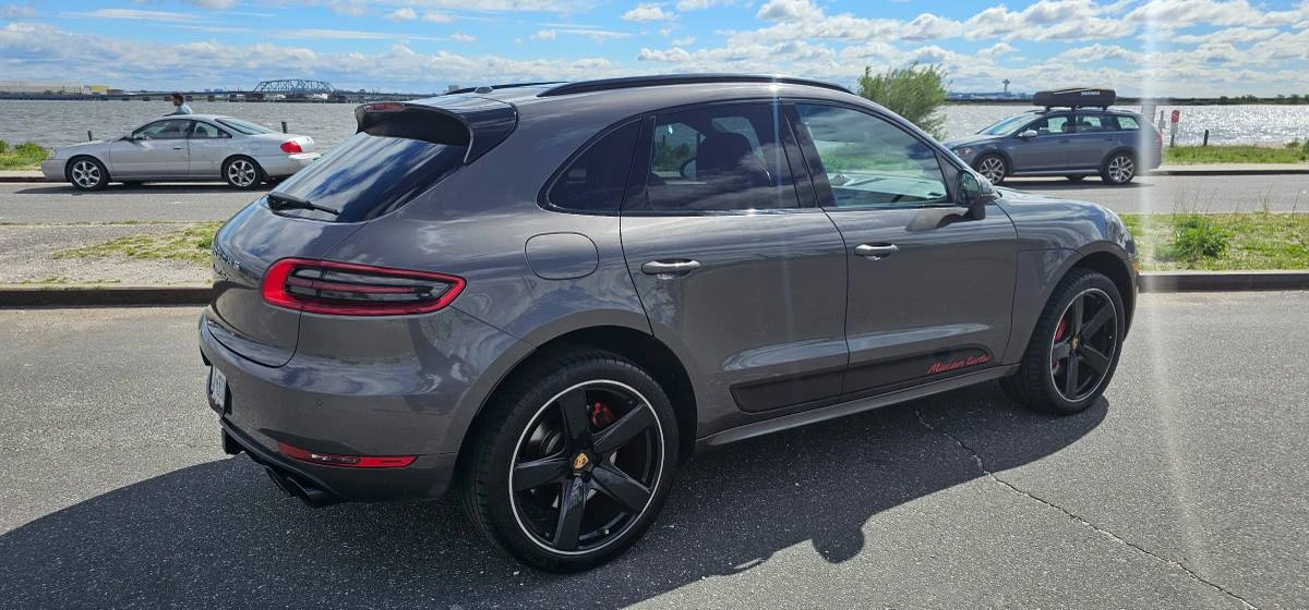 2016 Porsche Macan Turbo - Image 5 of 24