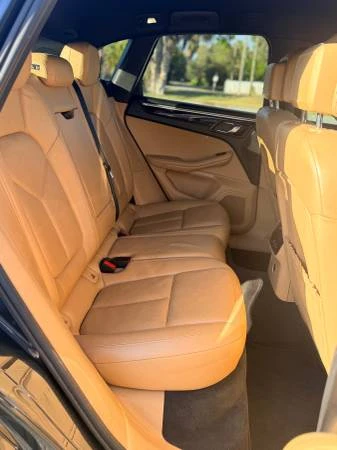 2017 Porsche Macan Turbo - Image 10 of 16