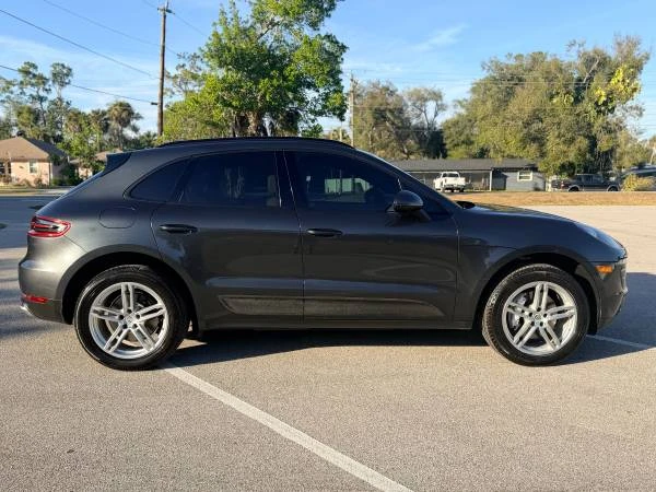 2017 Porsche Macan Turbo - Image 6 of 16