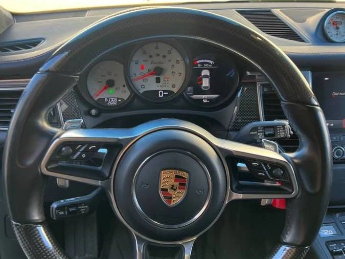 2017 Porsche Macan Turbo - Image 14 of 18