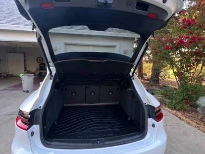2017 Porsche Macan Turbo - Image 7 of 18