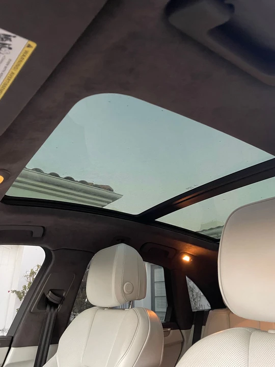 2016 Porsche Macan Turbo - Image 22 of 23