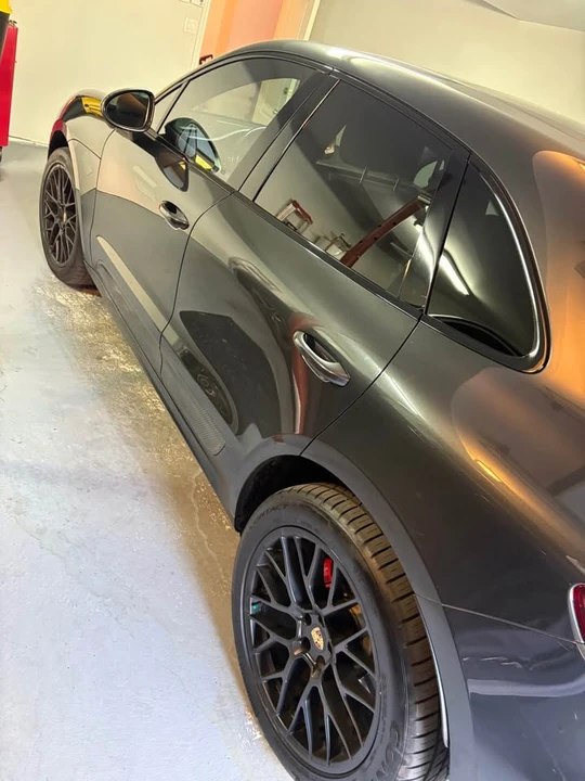 2017 Porsche Macan GTS - Image 7 of 9