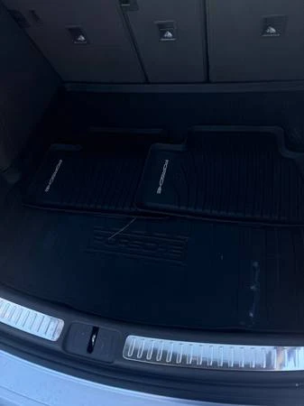 2015 Porsche Macan Turbo - Image 6 of 6