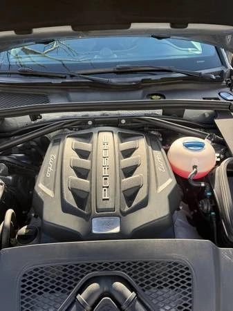 2015 Porsche Macan Turbo - Image 3 of 6
