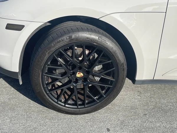 2020 Porsche Macan - Image 5 of 8