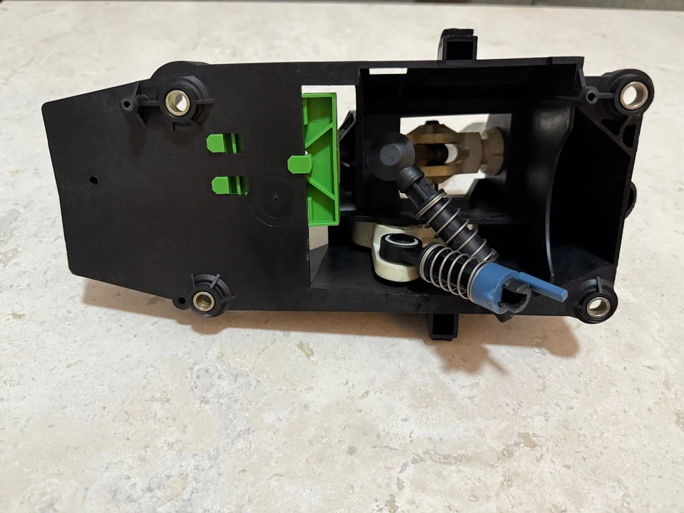 1997 Parts & Memorabilia Mechanical Components - Image 4 of 4