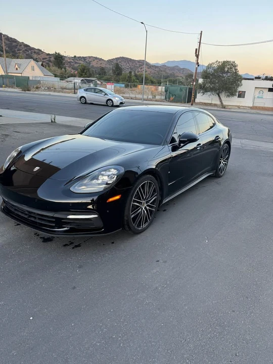 2018 Porsche 971 Panamera - Image 6 of 9