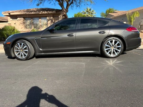 2015 Porsche 970 Panamera - Image 2 of 11