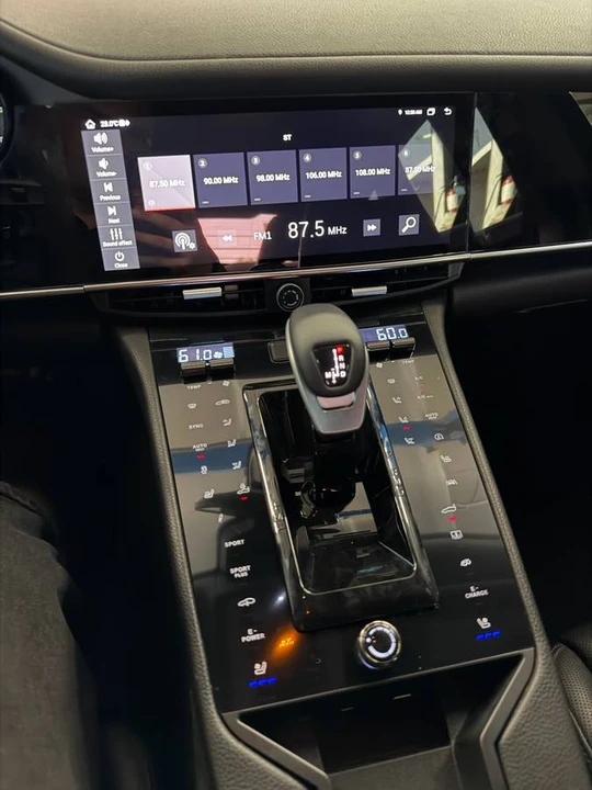 2015 Porsche 970 Panamera S - Image 8 of 8
