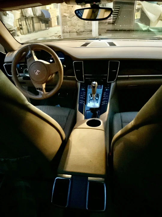 2011 Porsche 970 Panamera - Image 9 of 10