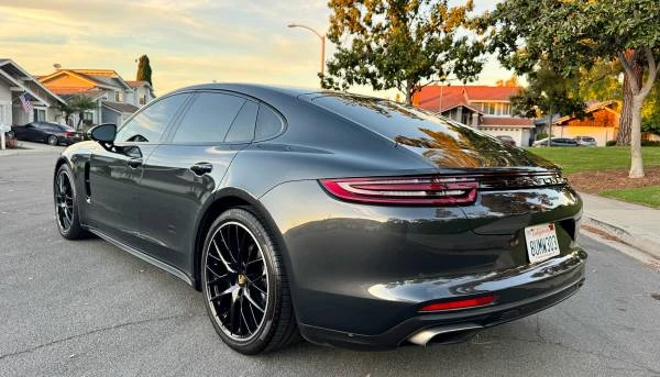 2018 Porsche 971 Panamera - Image 3 of 21