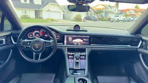 2018 Porsche 971 Panamera - Image 17 of 21