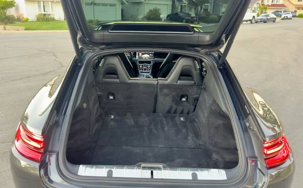 2018 Porsche 971 Panamera - Image 20 of 21