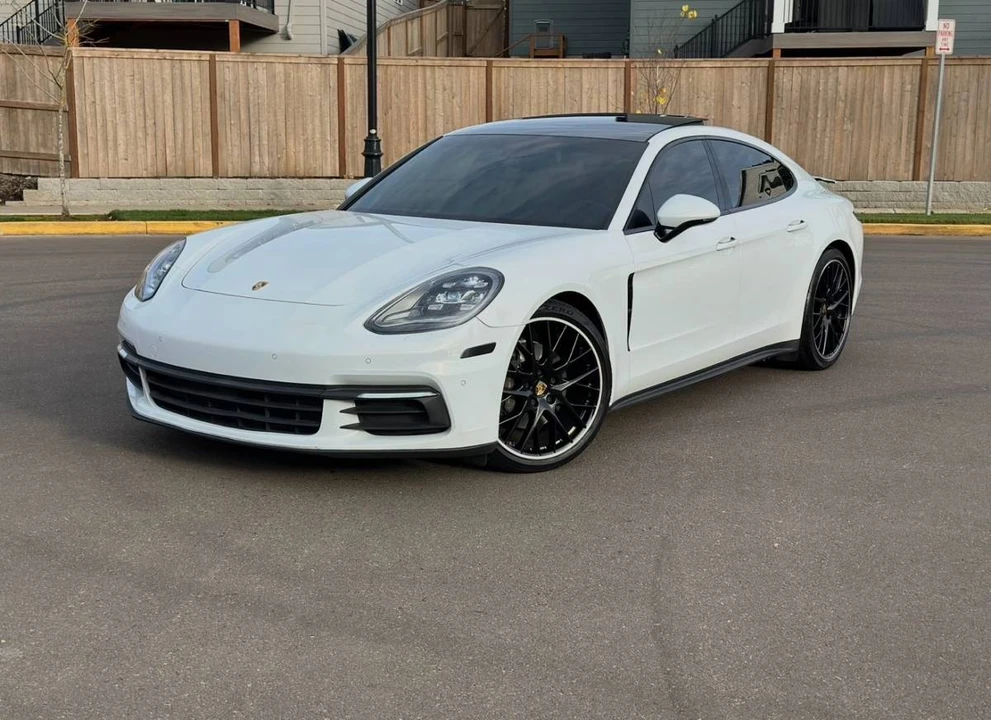2017 Porsche 971 Panamera - Image 2 of 18